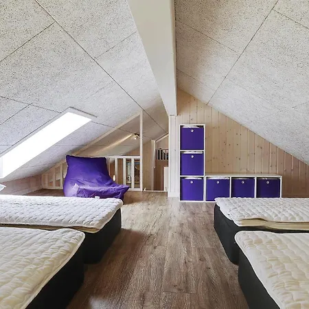 Feriehus Beautiful Home In Frederiksvaerk With Sauna